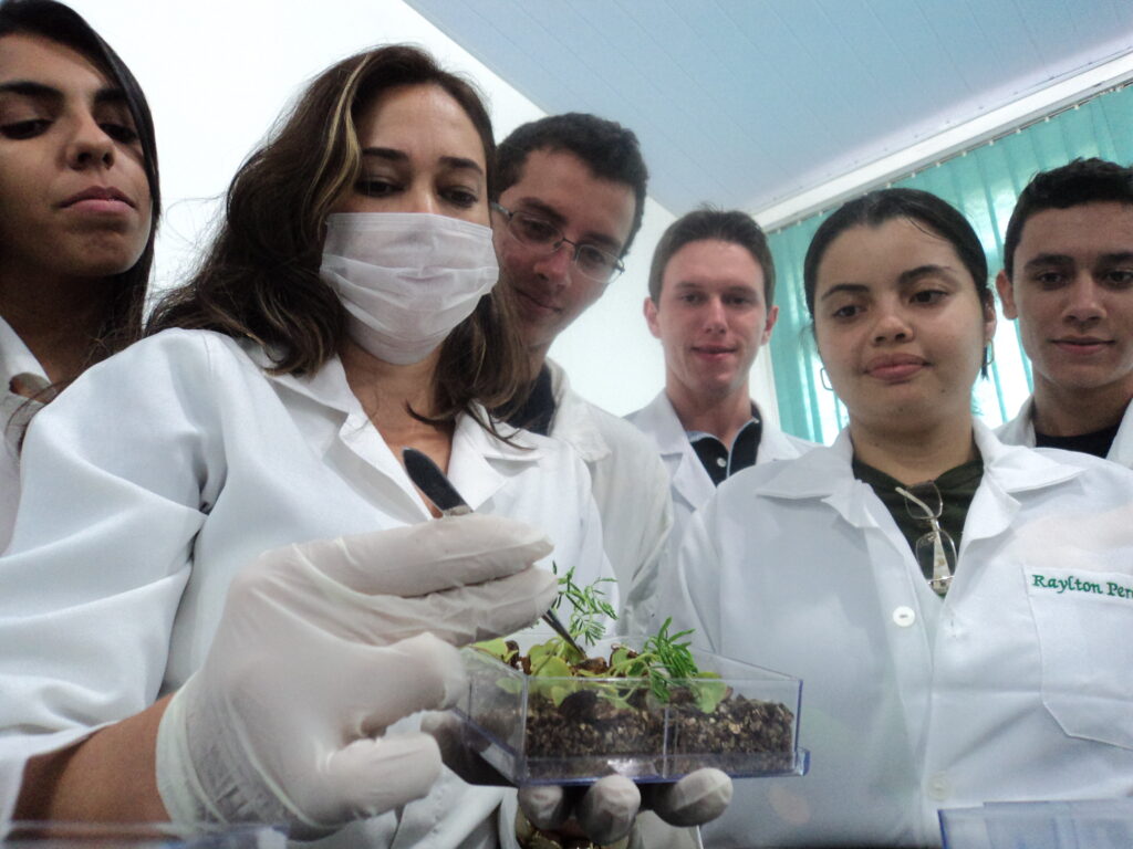 Parceria com Universidade revela caminhos para viabilizar análises de sementes florestais