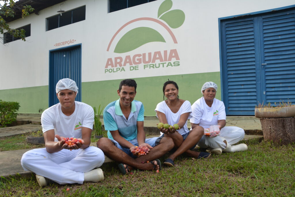 As frutas de São Félix que trazem saúde e mantém o pequeno agricultor no campo