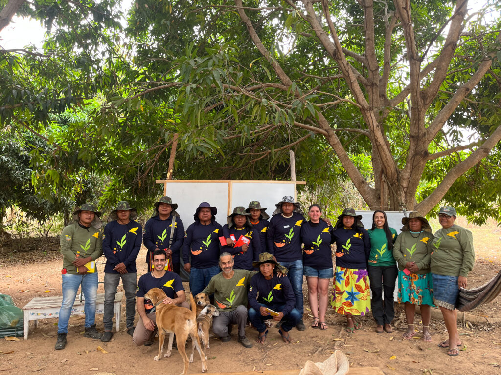 Formação em agrofloresta engaja juventude xavante na restauração de seus territórios