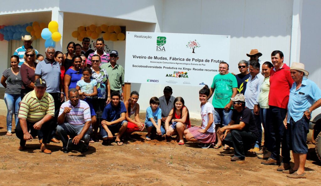 Estrela da Paz inaugura fábrica e produz sua primeira polpa de frutas